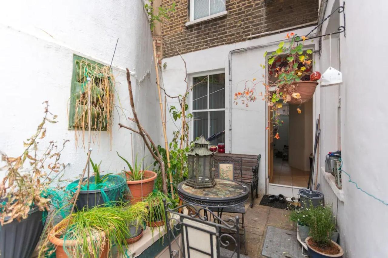 Cosy 2 Bedroom In With Garden *